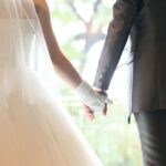 ある披露宴で入口の扉がバーン！女「私は新郎さんの恋人です！お腹にはこの人の子供がいます！」新郎「嘘です！」→数か月後、女「DNA鑑定したい」→結果・・・