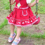 公園でうちの子のサンダルをバッグに入れようとする泥ママが！泥『うちの子のよ！この苗字の人から貰ったの！』私「何て読むの？」泥『それは…』 → すると…