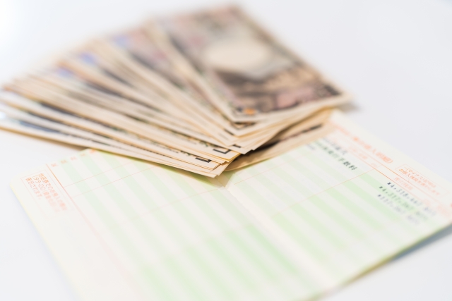 将来母親の介護のために毎月小遣いから2万円貯金してた。先月明細を見たら半月ほど前に50万引きだされてた。その話を嫁にしたら挙動不審に・・・→結果